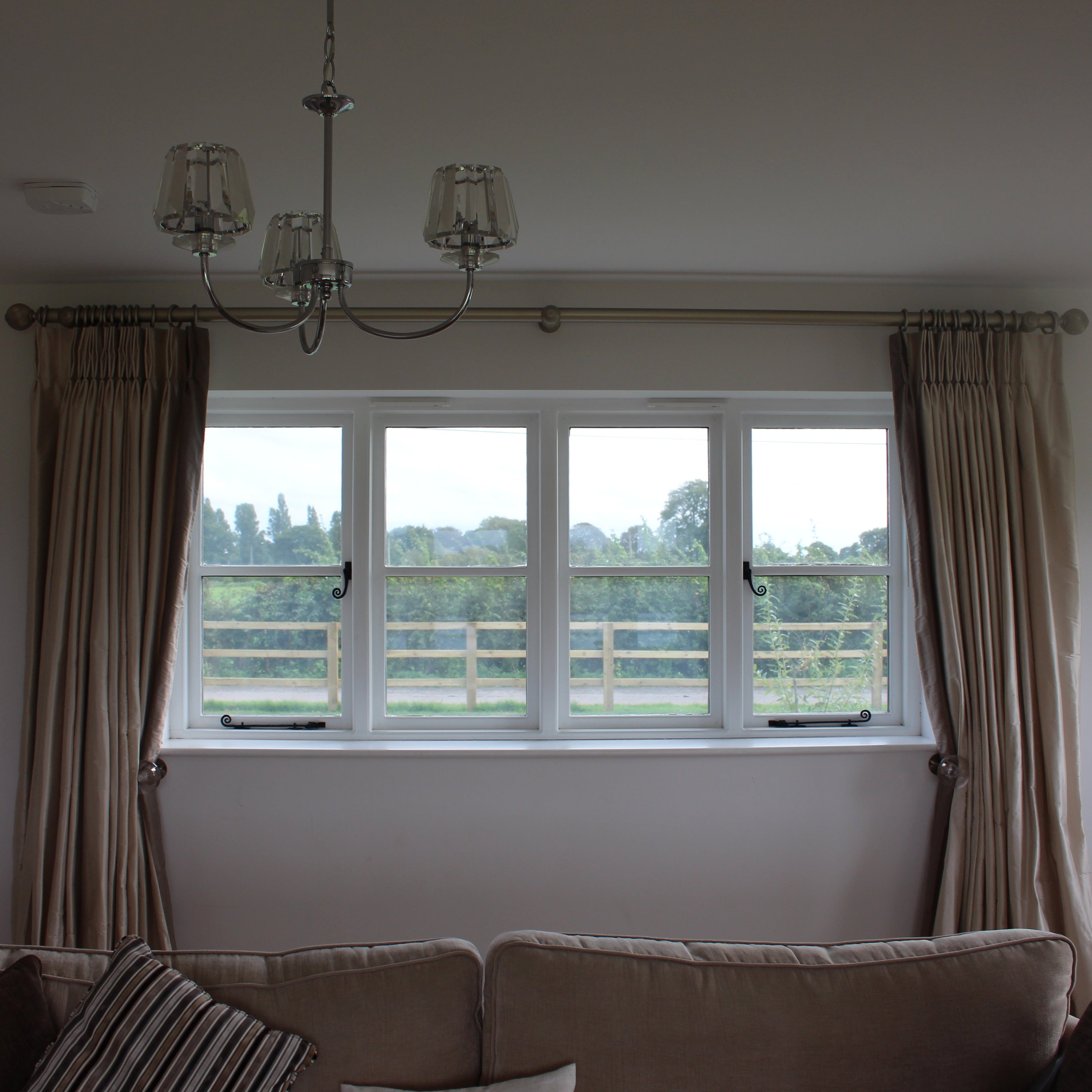 Contra Vision® Privacy Film Obscured Vision Day and Night